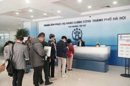 Hà Nội: Tiếp nhận 100% hồ sơ liên quan đến đất đai qua hình thức trực tuyến